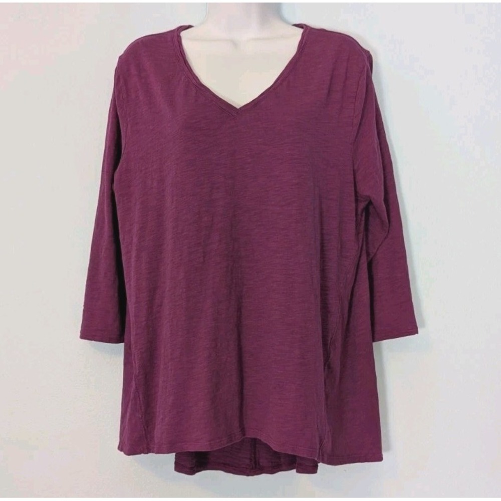 Chico's The Ultimate Tee XL 3 Fuchsia Pink V-neck 3/4 Sleeve Top Casual Comfort